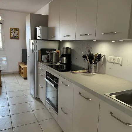 Appartement Lv195-e12 3 Pieces 6 Couchages Le Lavandou